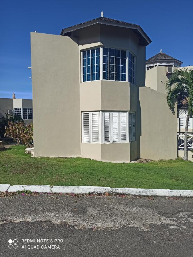 Columbus Heights Apt 26 F Ocho Rios Exterior foto